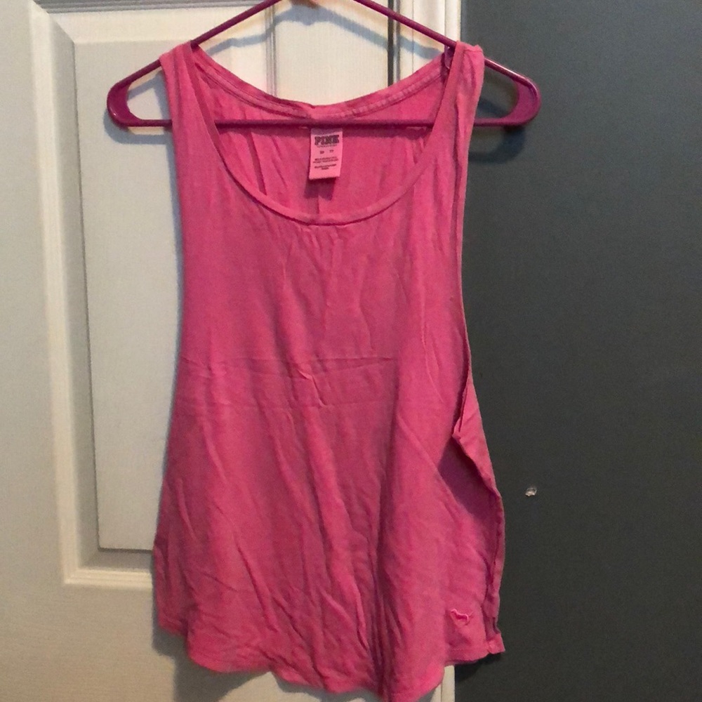 Pink tank top